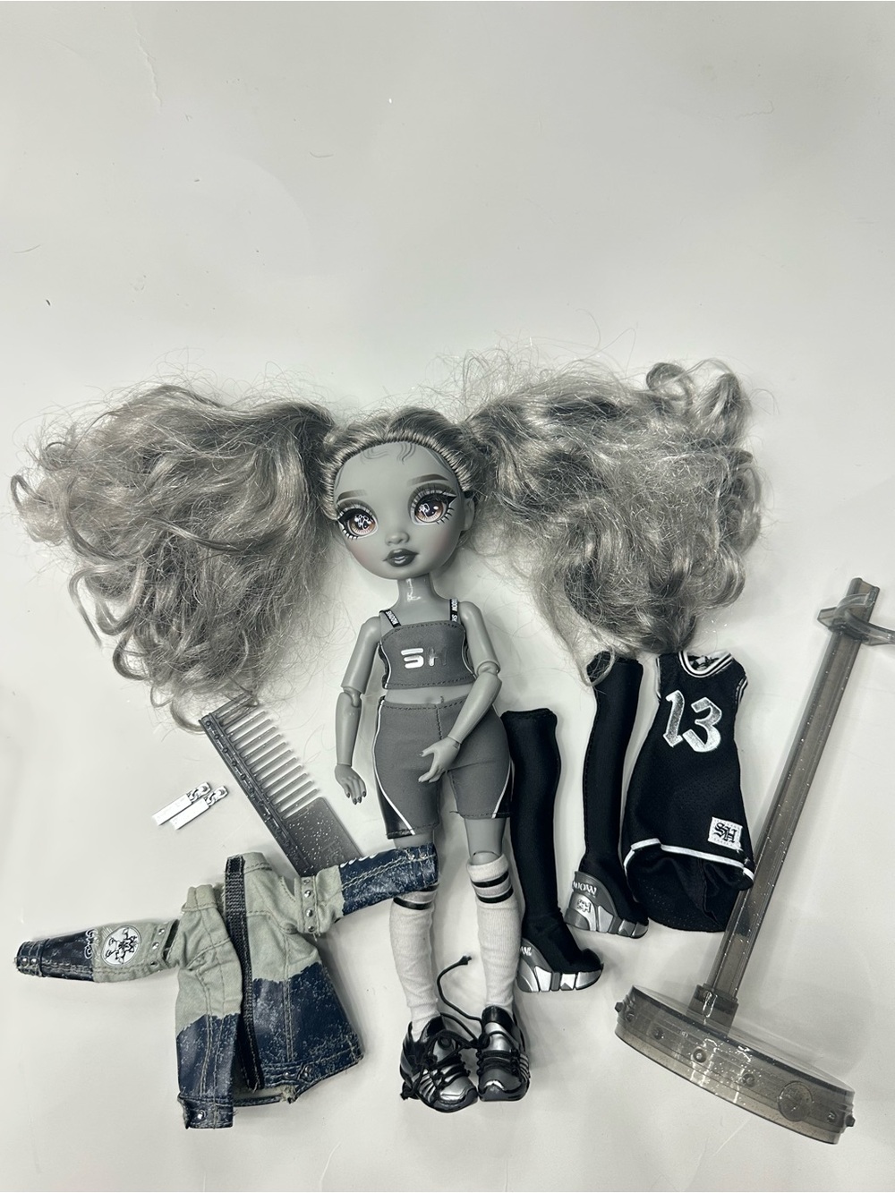 Rainbow High Shadow High Nicole Steel